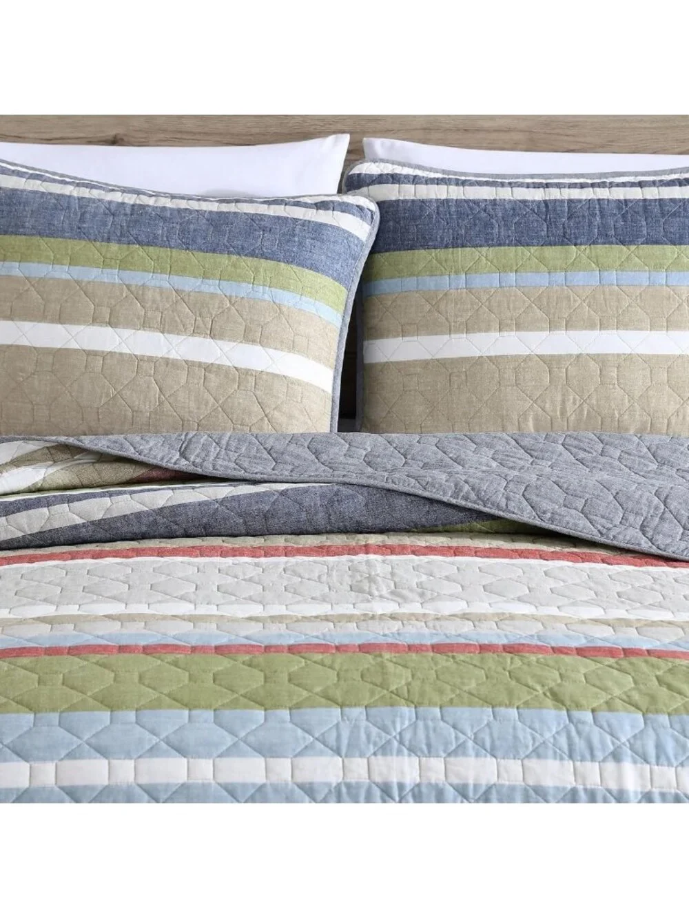 Reversible Cotton Quilt Set with Shams, Lightweight All-Season Bedding, King